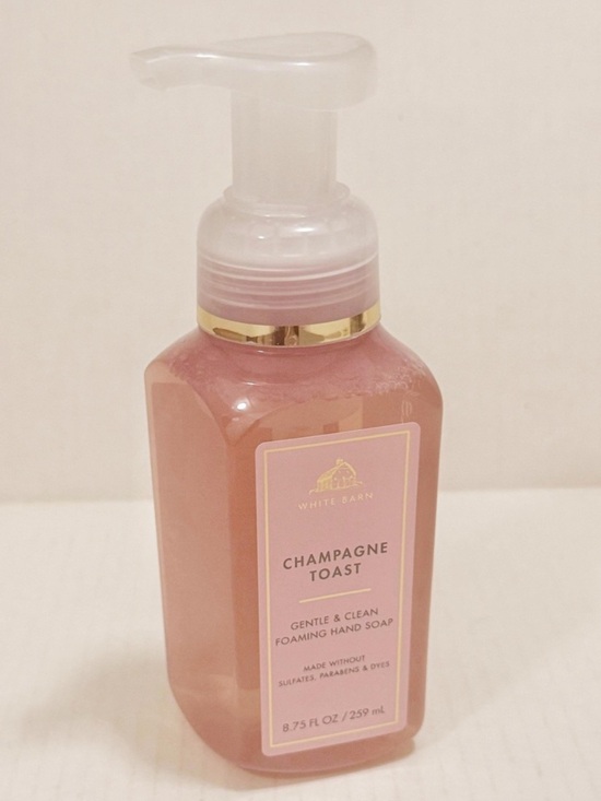 Bath & Body Works Other - New bath and body Champagne Toast Foaming Hand Soap
